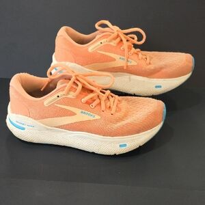 Brooks Ghost Max Women's Vibrant Orange Athletic Shoes Size 8.5